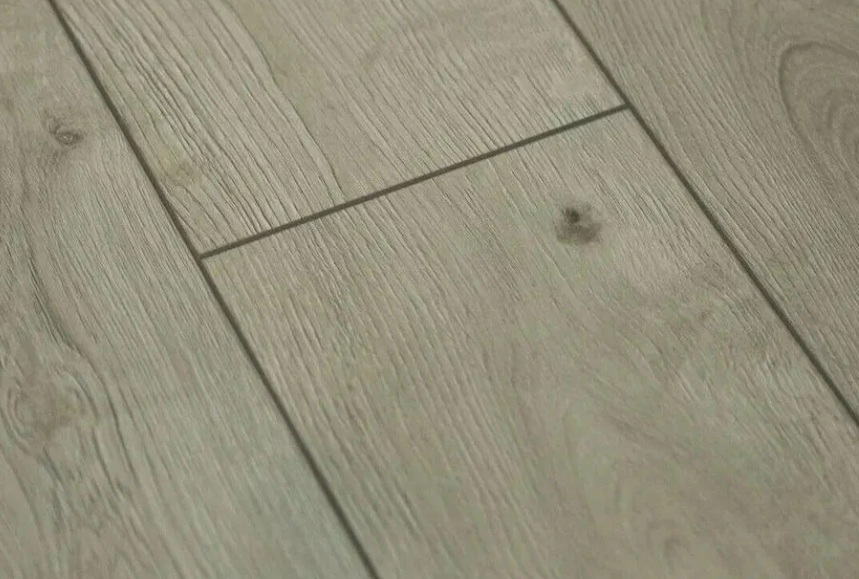 Ламинат ELEGANTE Дуб Монро фаска V4 8 мм 33кл (2,156)