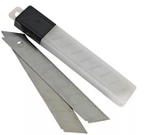 Лезвия отламывающиеся 18мм (10шт) T4P (арт.2702001)   *1/  20/400