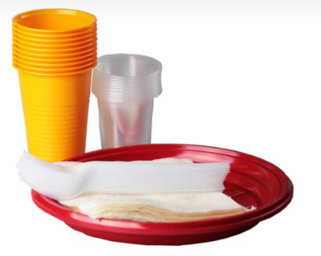 Однораз. набор "Шашлычный" 25 предм/5 перс. (тар. d205мм+стопк.100гр+ст.цв.0,2л+вилки+салф.) *1/30